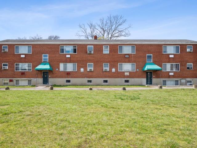 House for sale in Walnut Hills, Roselawn