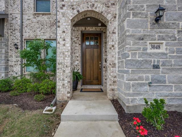Townhouse for sale in Denton, Texas