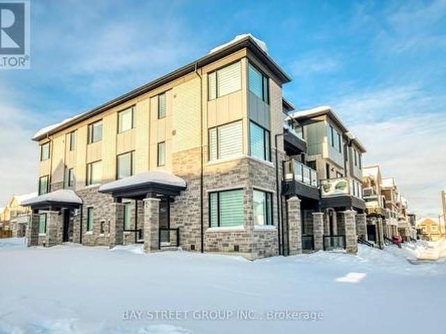 House for sale in Oakville, Ontario