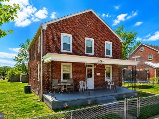 Townhouse for sale in Fairview, Camden