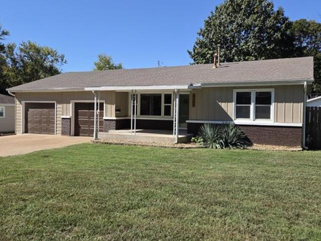 House for sale in Lakeside, Springfield