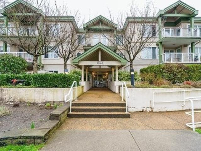Apartment for sale in Surrey, British Columbia