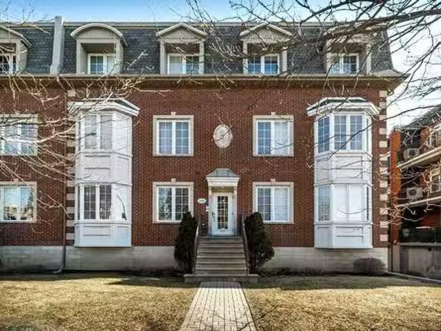 Condo for sale in Saint Laurent