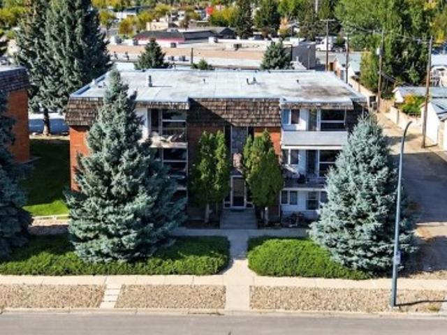 Condo for sale in Lakeview, Lethbridge