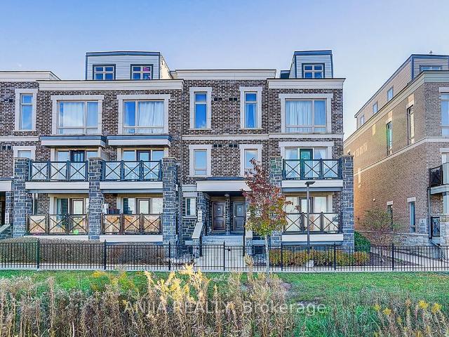 Condo for sale in York, Ontario