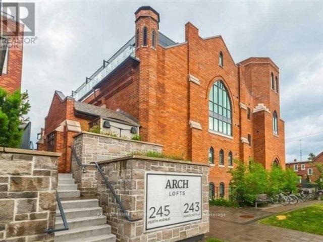 Condo for sale in Woburn, Ontario