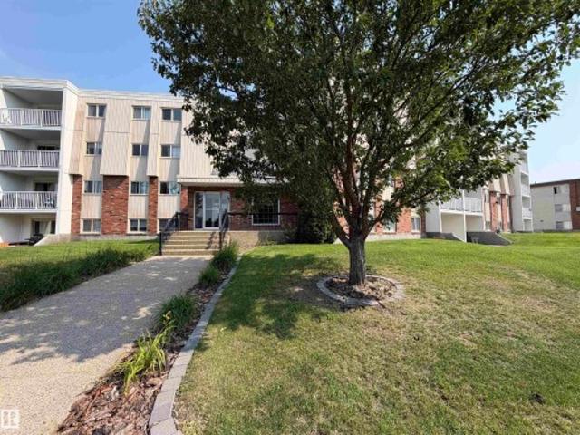 Condo for sale in Wedgewood, Alberta