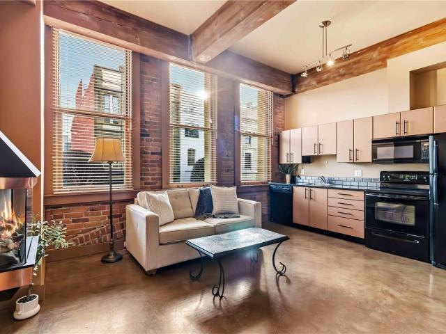 Condo for sale in Saanich, British Columbia