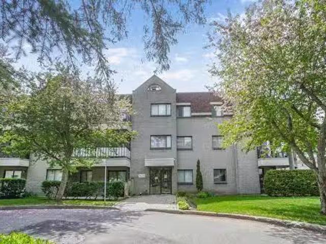 Condo for sale in St. Leonard's, Quebec