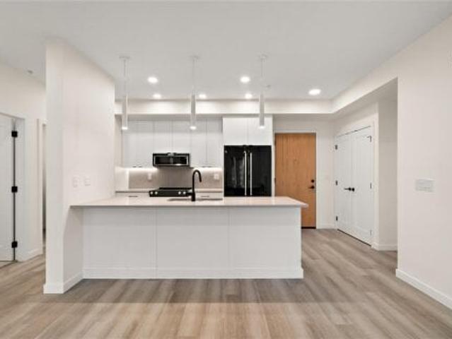Condo for sale in Esquimalt, British Columbia