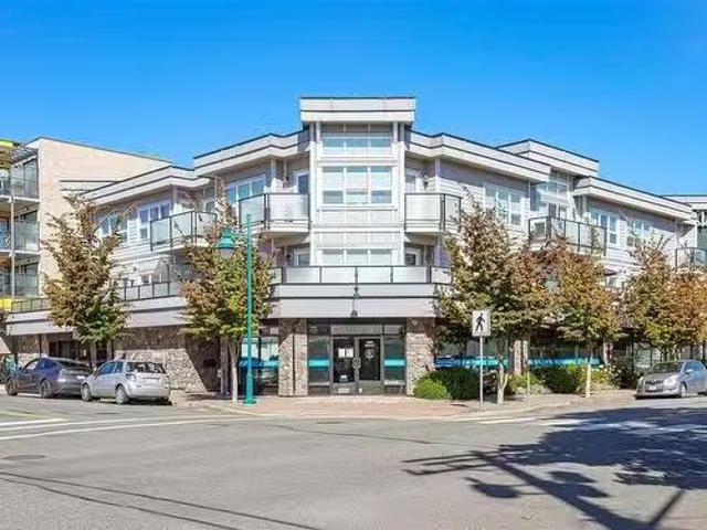 Condo for sale in Sidney, British Columbia