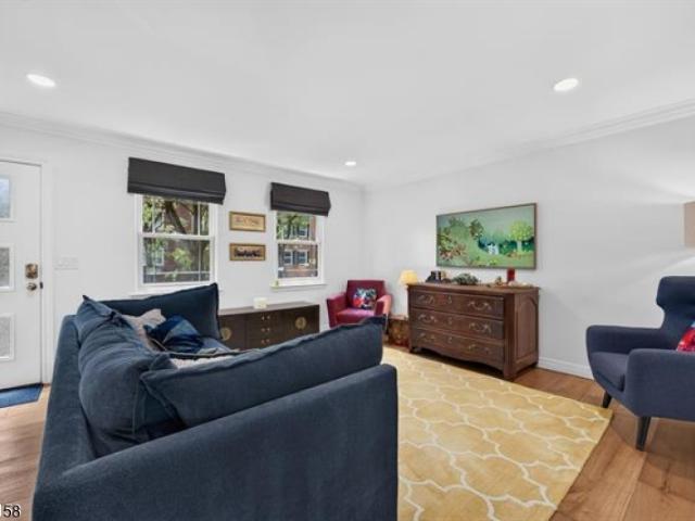 House for sale in Hudson, New Jersey