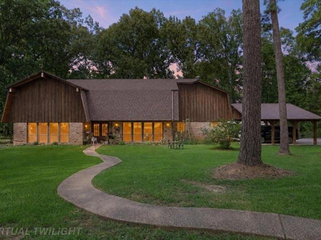 House for sale in Harrison, Texas