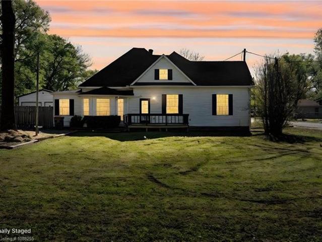 House for sale in Ark