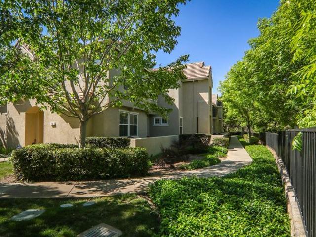 Condo for sale in Roseville, California