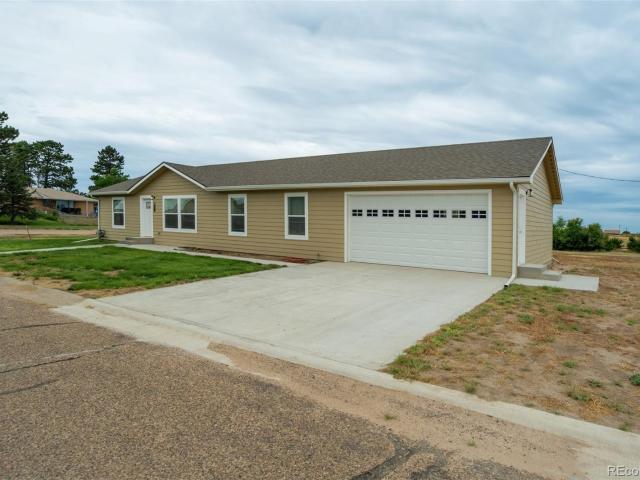 House for sale in Kit Carson, Colorado
