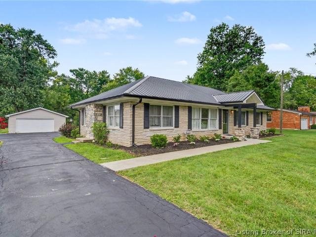 House for sale in New Albany, Indiana
