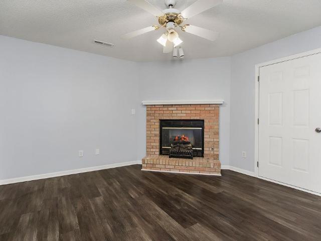 Condo for sale in Independence, Missouri