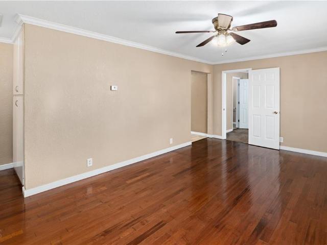 House for sale in La Monte, Missouri