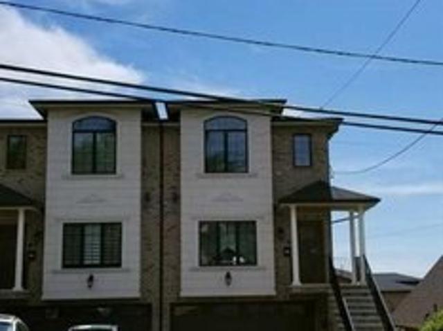 House for sale in Palisades Park, New Jersey