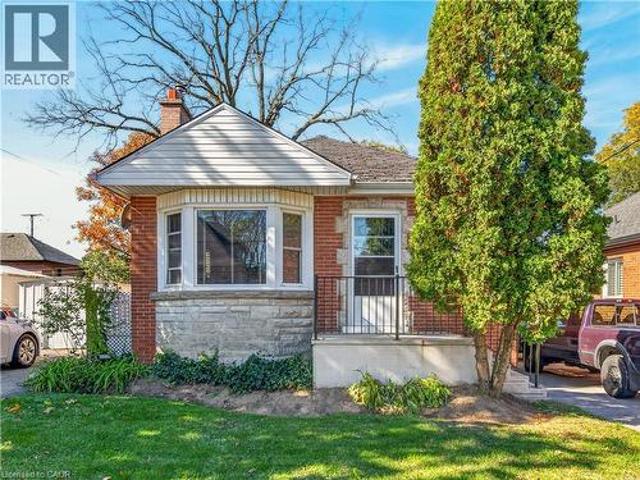 House for sale in Inch Park, Hamilton