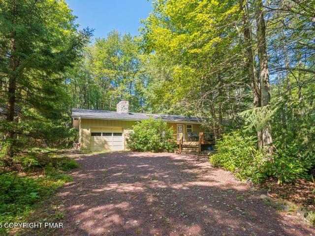 House for sale in Blakeslee, Pennsylvania