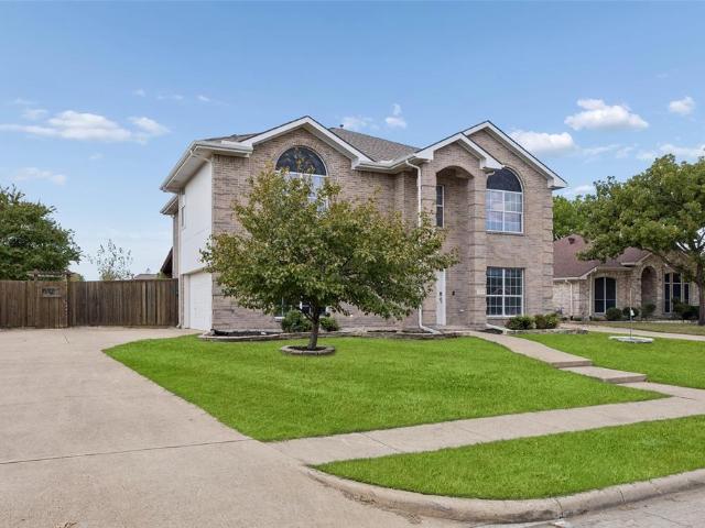 House for sale in Murphy, Collin County