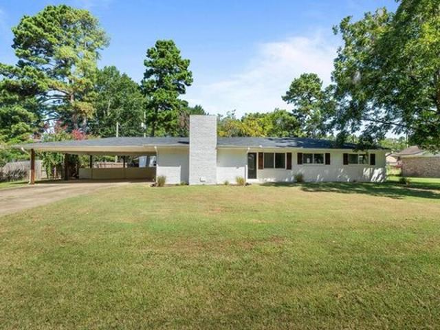 House for sale in Atlanta, Cass County