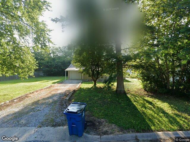 House for sale in South Roxana, Illinois