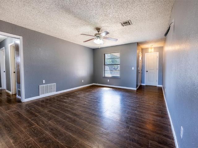 House for sale in McLoud, Pottawatomie County