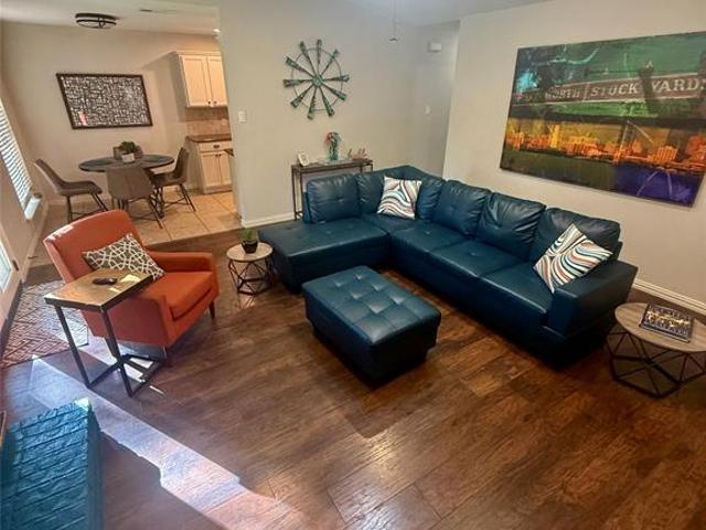 House for sale in Arlington, Tarrant County