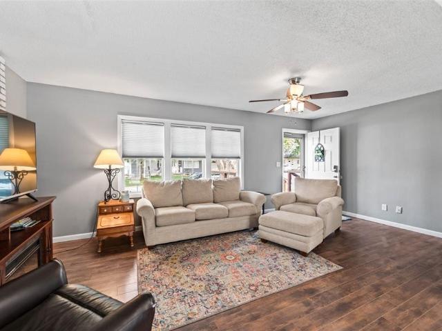 House for sale in Baxter, Jasper County