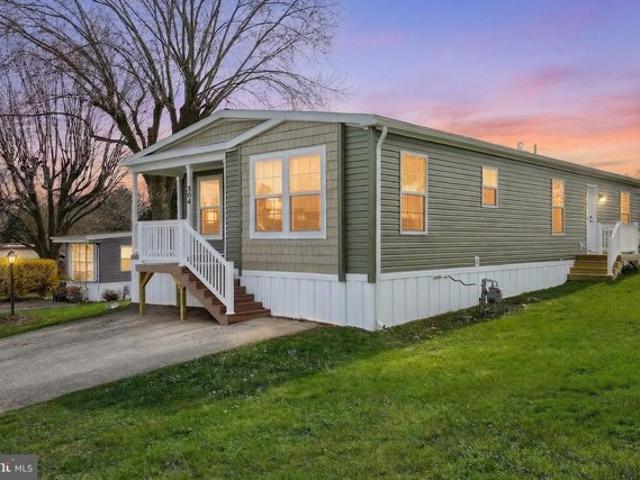 House for sale in Mount Wolf, Pennsylvania