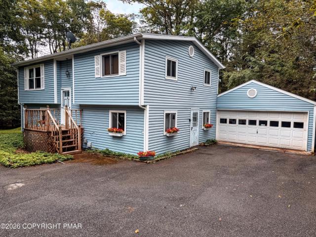 House for sale in Cresco, Pennsylvania