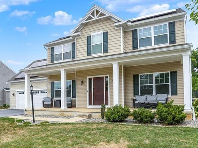 House for sale in Cumberland, Pennsylvania