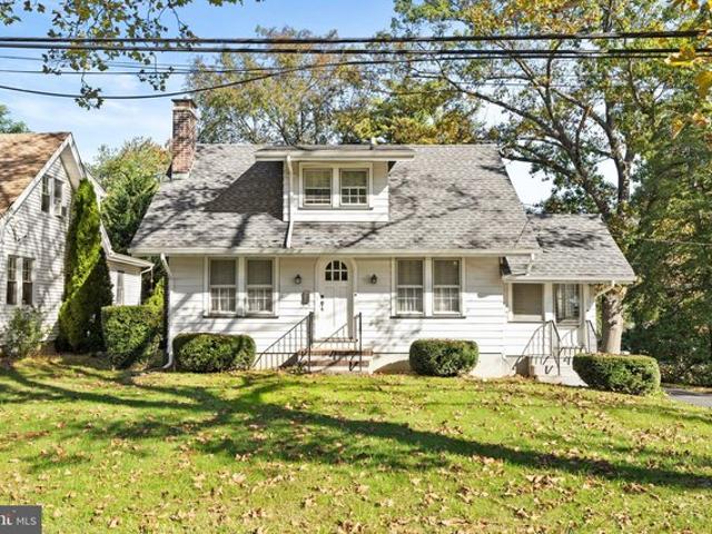 House for sale in Hightstown, Mercer County