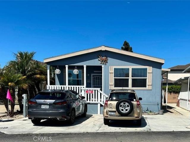 House for sale in Fountain Valley, California