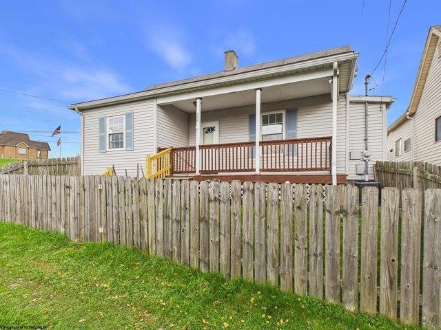 House for sale in Fairmont, West Virginia
