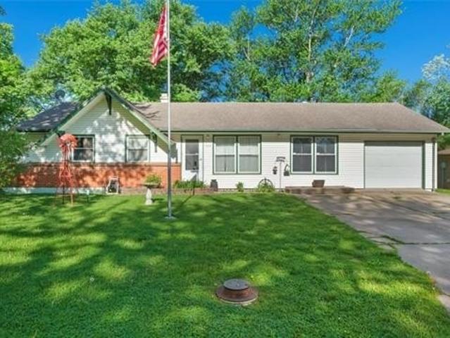 House for sale in Ray, Missouri