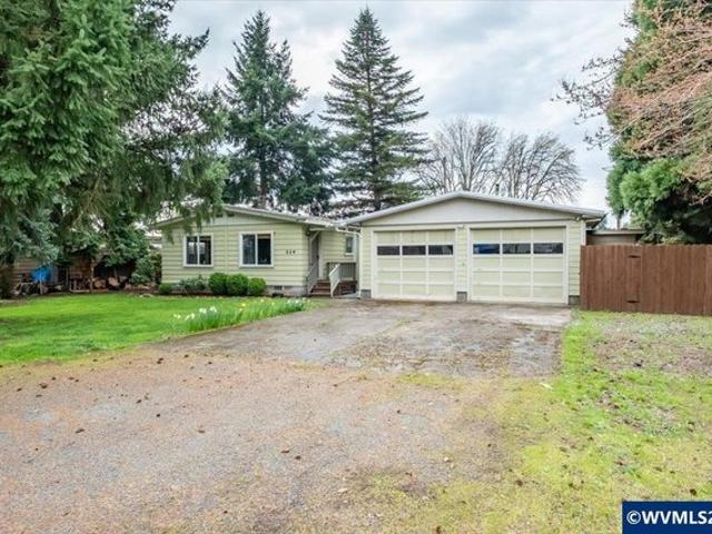 House for sale in Oregonia