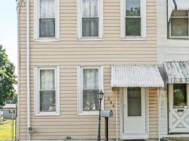 Townhouse for sale in Lebanon, Pennsylvania