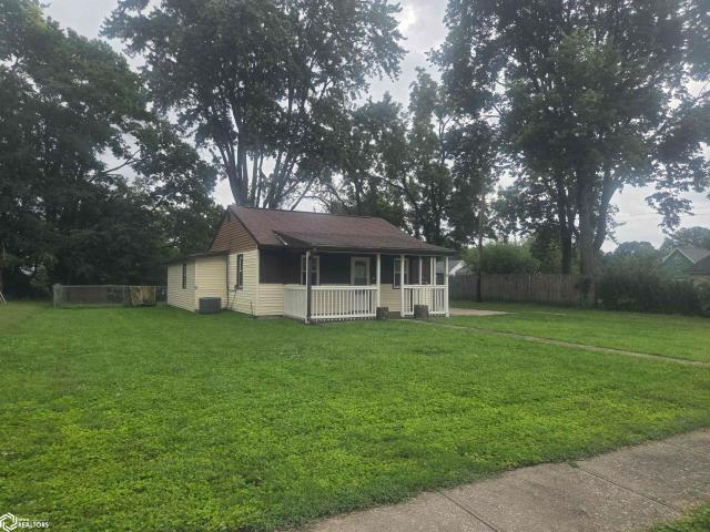 House for sale in Mount Pleasant, Iowa