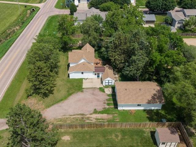House for sale in Hartford, South Dakota