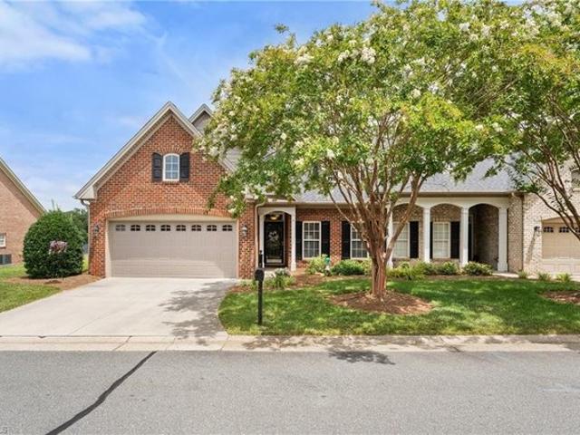 Townhouse for sale in Clemmons, North Carolina