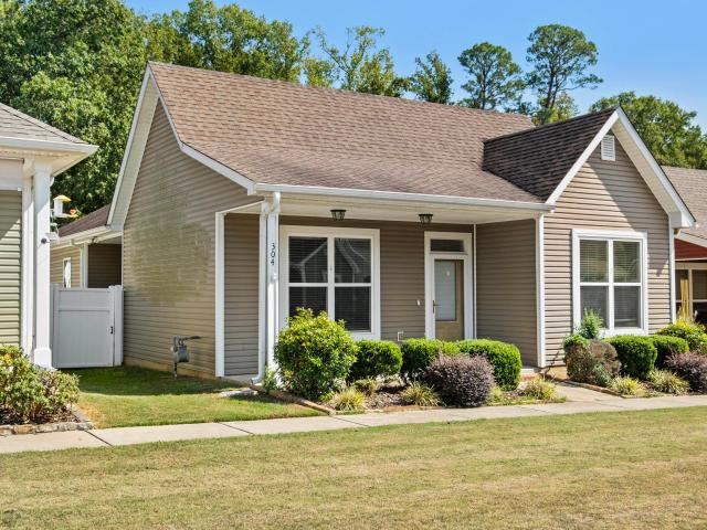 House for sale in Bryant, Saline County