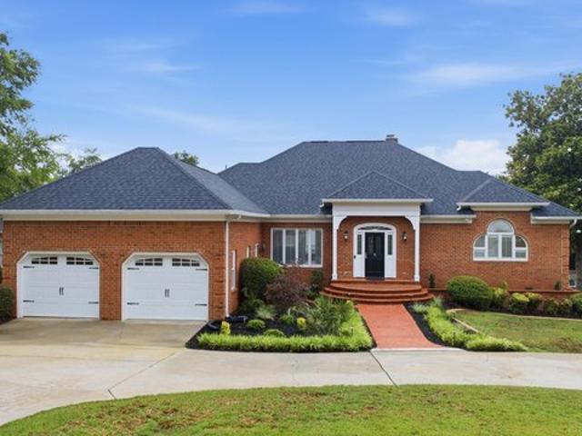 House for sale in Chapin, South Carolina