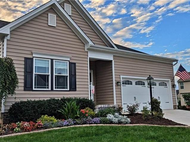 House for sale in Coraopolis, Pennsylvania