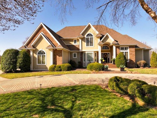 House for sale in Lamar, Barton County