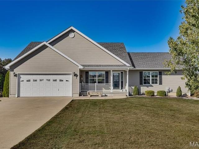 House for sale in Farmington, Saint Francois County