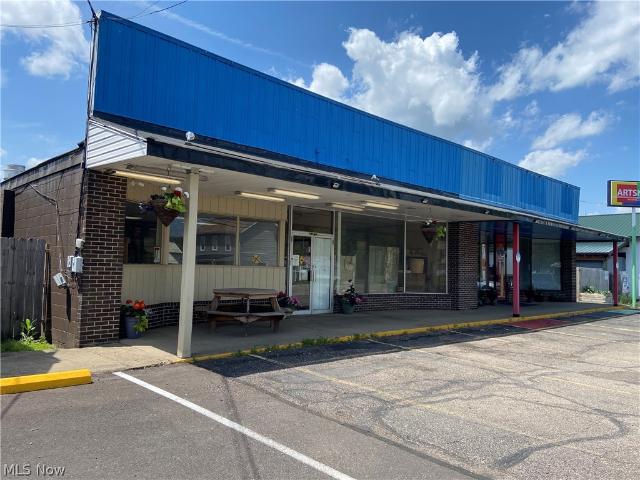 Commercial for sale in Newcomerstown, Ohio
